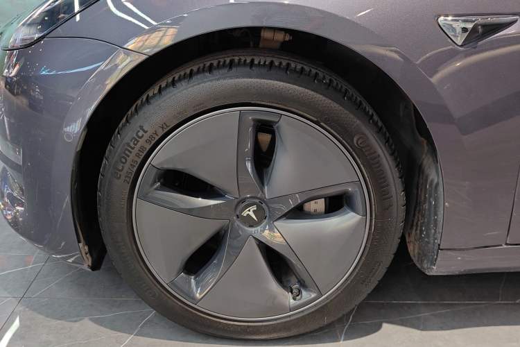 Used Tesla Model 3 2020 Refreshed Version Long-Range Rear-Wheel Drive Exterior 4