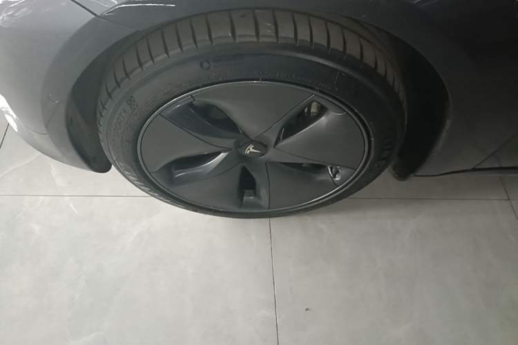 Used Tesla Model 3 2020 Revised Version Standard Range Rear-Wheel Drive – Upgraded Edition Exterior 4
