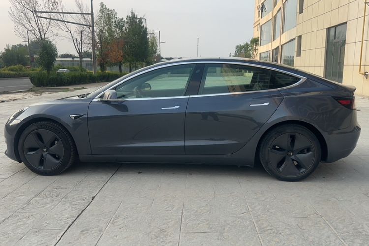 Used Tesla Model 3 2020 Refreshed Version Long-Range Rear-Wheel Drive Exterior 5