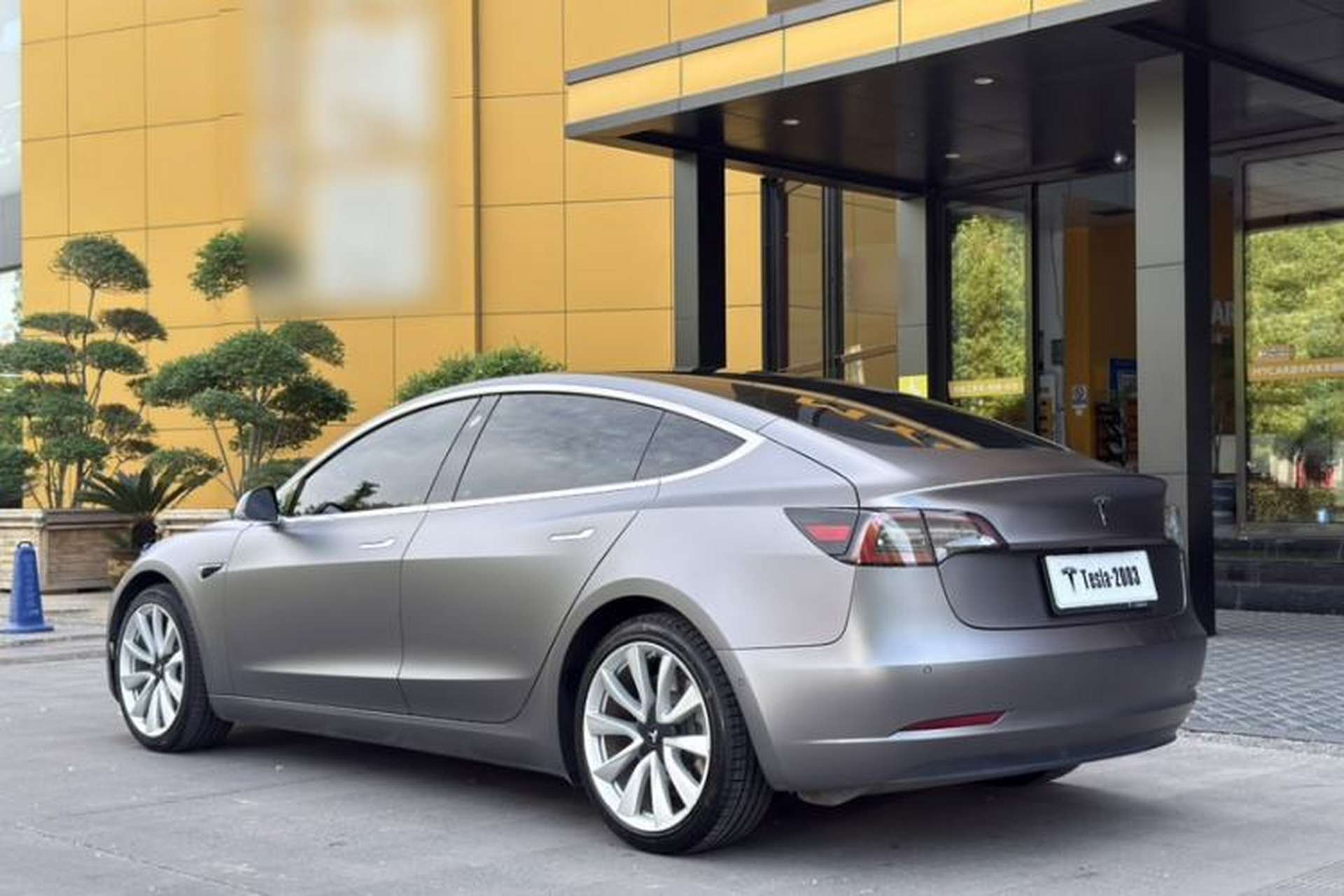 Used Tesla Model 3 2020 Long-Range Rear-Wheel-Drive Version Exterior 6