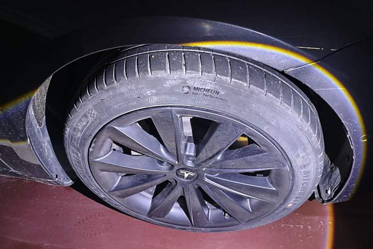 Used Tesla Model 3 2020 Standard Range Rear-Wheel Drive Upgraded Version Exterior 7
