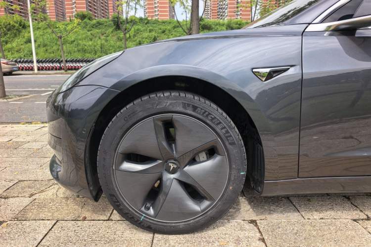 Used Tesla Model 3 2020 Standard Range Rear-Wheel Drive Upgraded Version Exterior 7