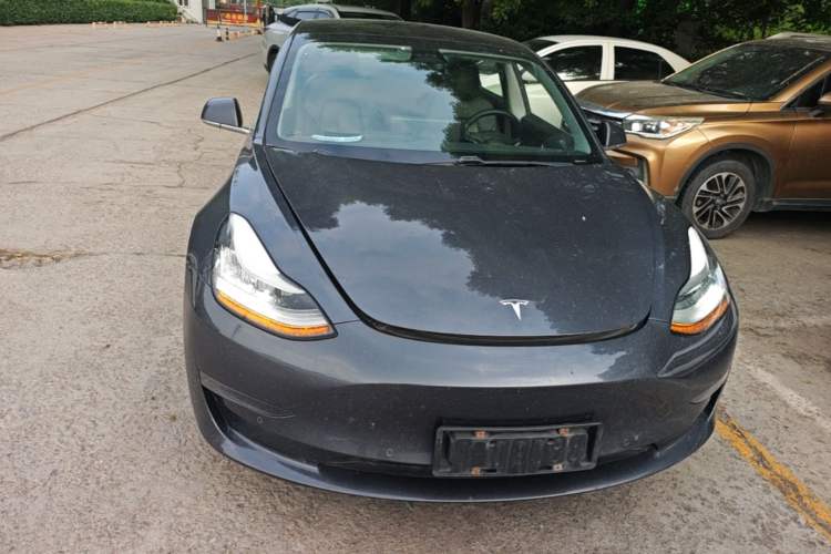 Used Tesla Model 3 2020 Long-Range Rear-Wheel-Drive Version Front