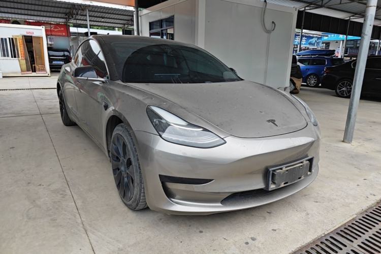 Used Tesla Model 3 2020 Revised Version Standard Range Rear-Wheel Drive – Upgraded Edition Front Right 45 Deg
