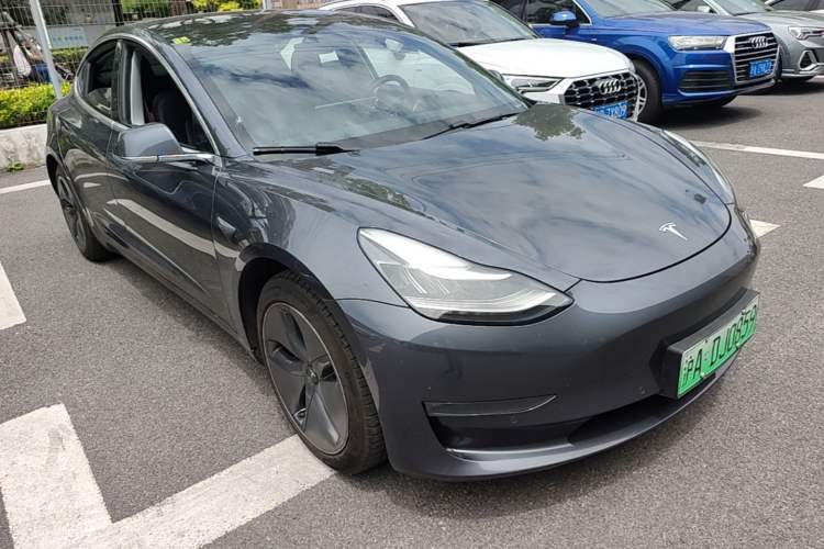 Used Tesla Model 3 2020 Refreshed Version Long-Range Rear-Wheel Drive Front Right 45 Deg