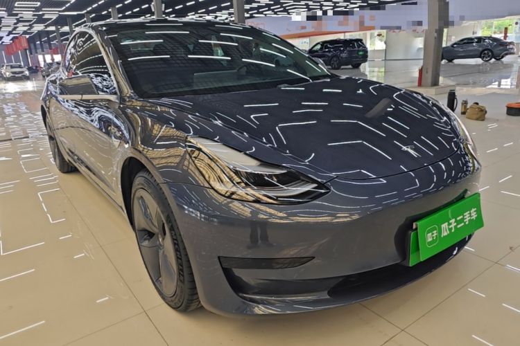 Used Tesla Model 3 2020 Revised Version Standard Range Rear-Wheel Drive – Upgraded Edition Front Right 45 Deg
