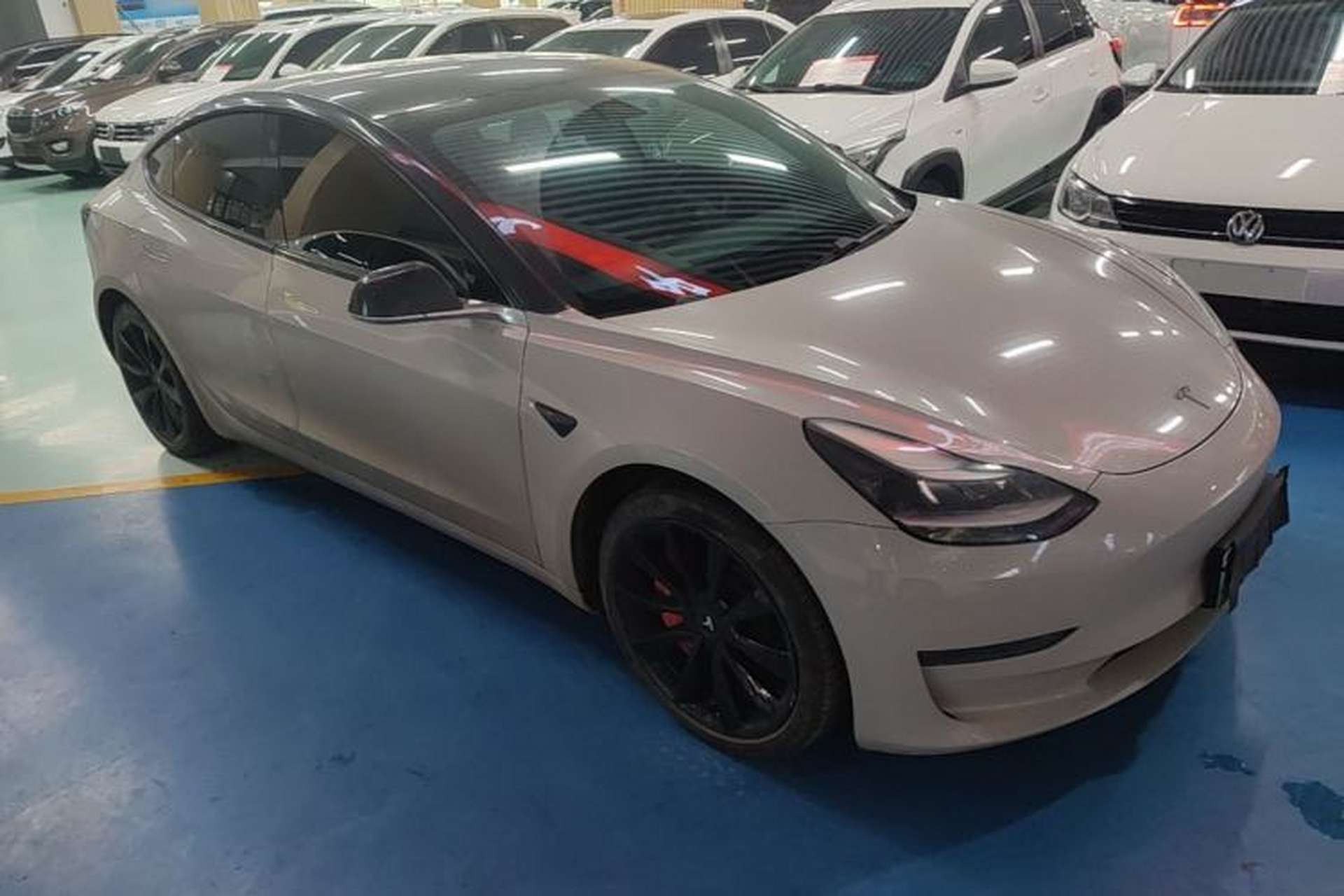 Used Tesla Model 3 2020 Refreshed Version Long-Range Rear-Wheel Drive Front Right 45 Deg