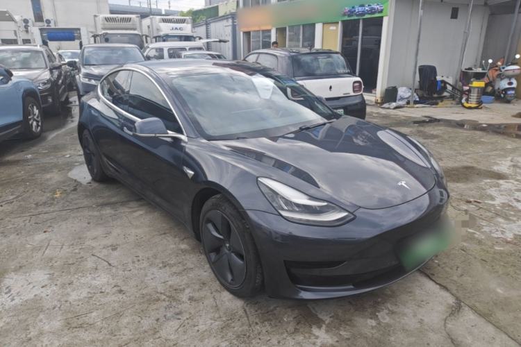 Used Tesla Model 3 2020 Revised Version Standard Range Rear-Wheel Drive – Upgraded Edition Front Right 45 Deg