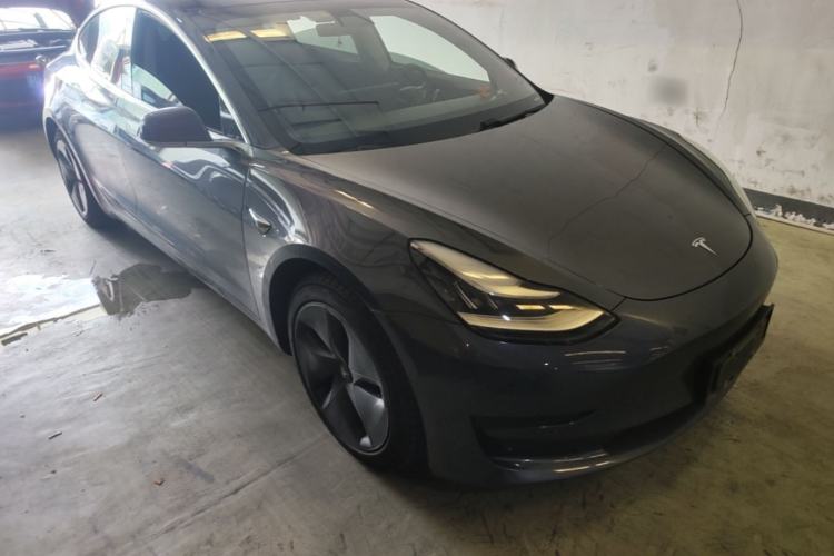 Used Tesla Model 3 2020 Revised Version Standard Range Rear-Wheel Drive – Upgraded Edition Front Right 45 Deg
