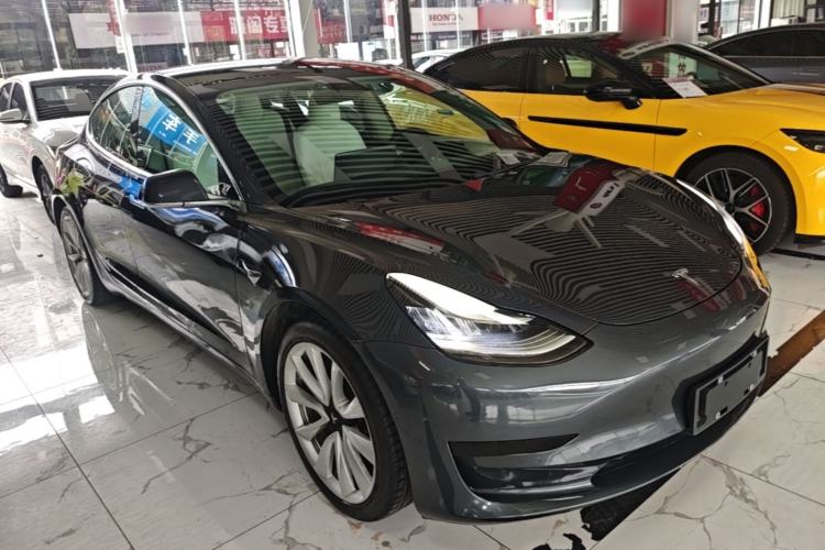 Used Tesla Model 3 2020 Revised Version Standard Range Rear-Wheel Drive – Upgraded Edition Front Right 45 Deg