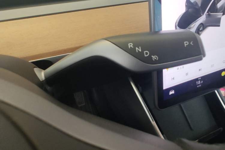 Used Tesla Model 3 2020 Revised Version Standard Range Rear-Wheel Drive – Upgraded Edition Gear Lever