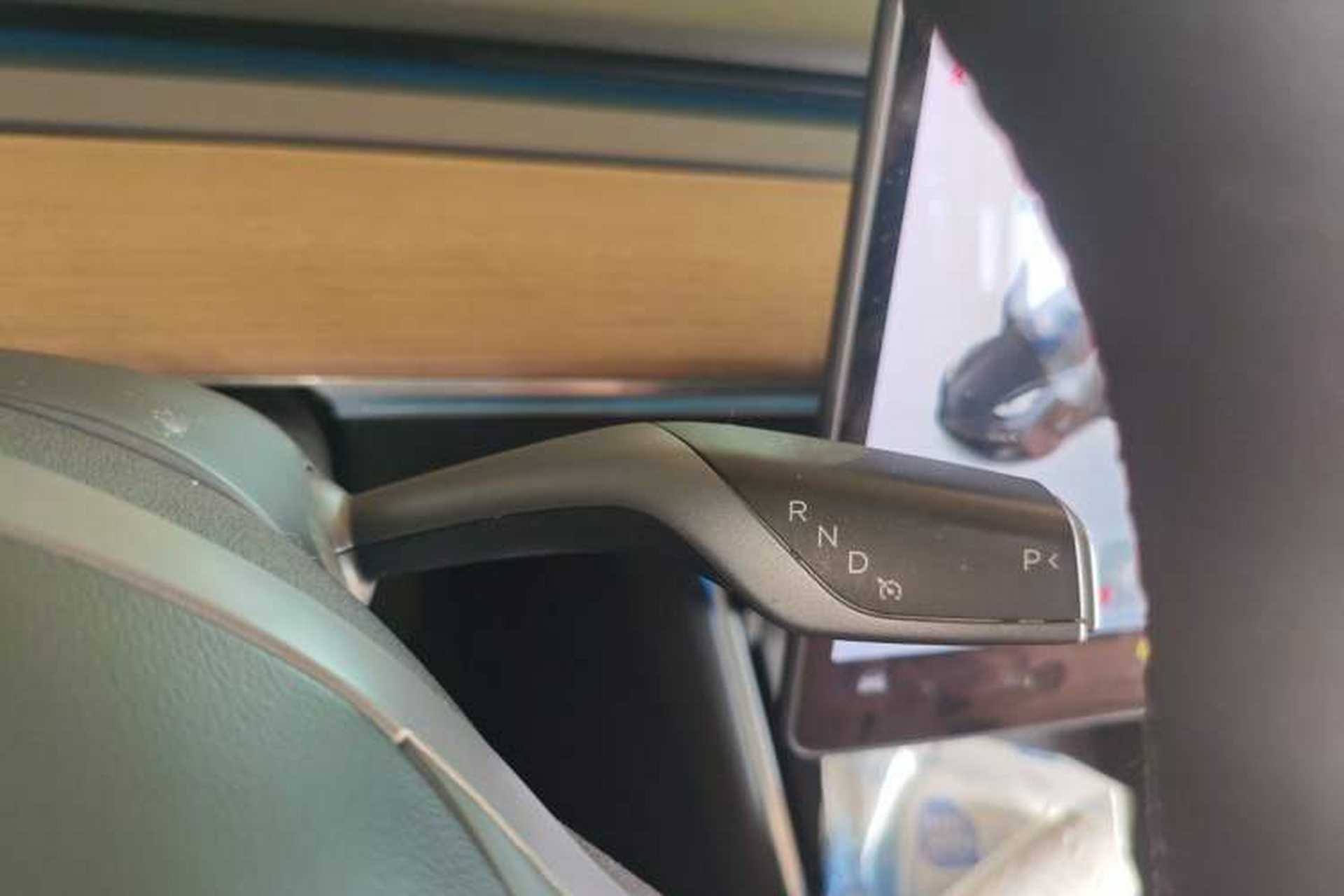 Used Tesla Model 3 2020 Revised Version Standard Range Rear-Wheel Drive – Upgraded Edition Gear Lever