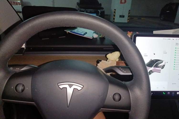 Used Tesla Model 3 2020 Revised Version Standard Range Rear-Wheel Drive – Upgraded Edition Instrument Cluster