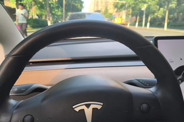 Used Tesla Model 3 2020 Refreshed Version Long-Range Rear-Wheel Drive Instrument Cluster