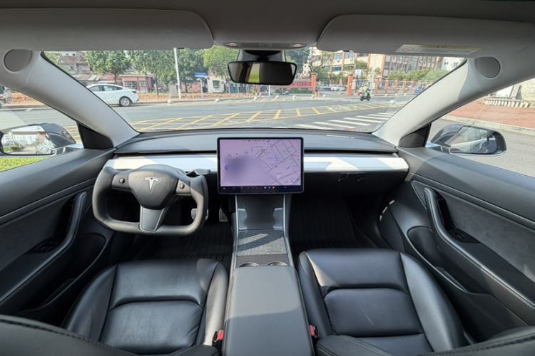 Used Tesla Model 3 2020 Refreshed Version Long-Range Rear-Wheel Drive Interior 1