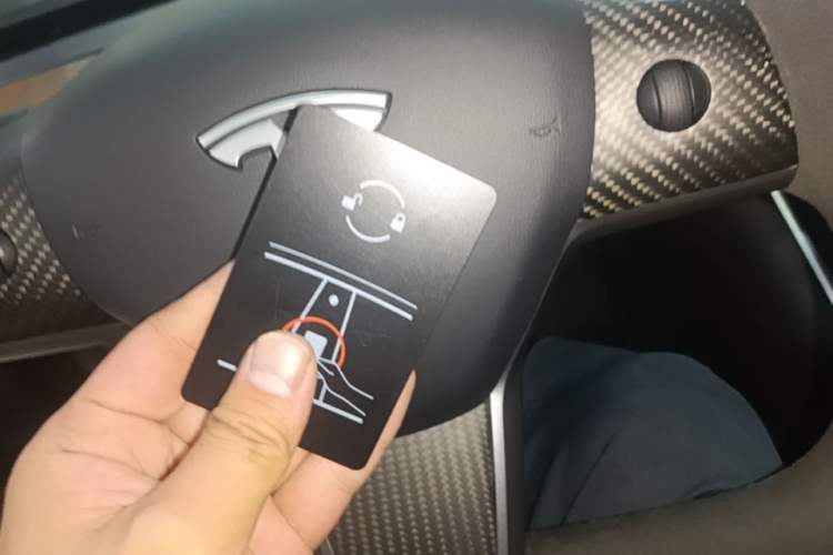 Used Tesla Model 3 2020 Revised Version Standard Range Rear-Wheel Drive – Upgraded Edition Interior 1