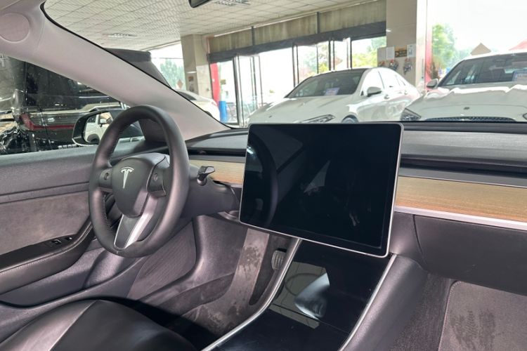 Used Tesla Model 3 2020 Standard Range Rear-Wheel Drive Upgraded Version Interior 10