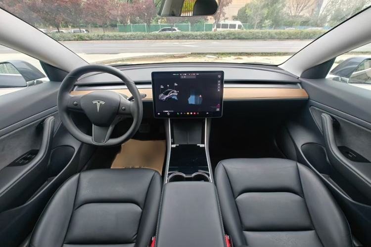Used Tesla Model 3 2020 Refreshed Version Long-Range Rear-Wheel Drive Interior 3