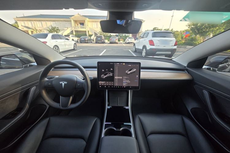 Used Tesla Model 3 2020 Standard Range Rear-Wheel Drive Upgraded Version Interior 3
