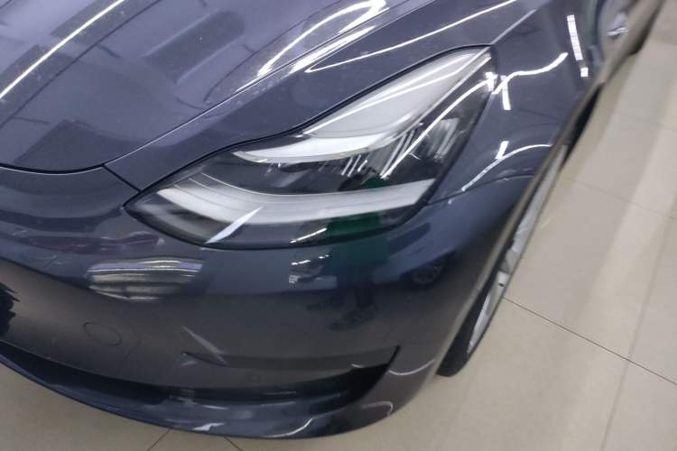 Used Tesla Model 3 2020 Revised Version Standard Range Rear-Wheel Drive – Upgraded Edition Left Front Headlight