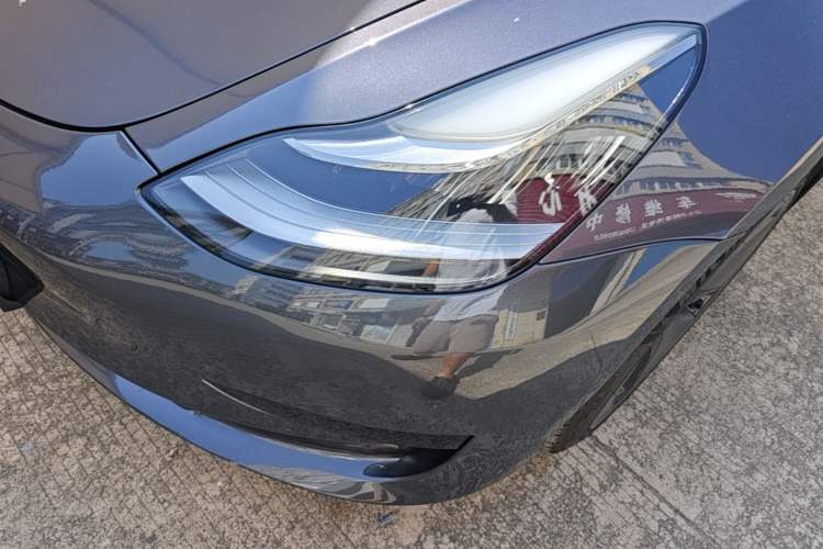 Used Tesla Model 3 2020 Revised Version Standard Range Rear-Wheel Drive – Upgraded Edition Left Front Headlight