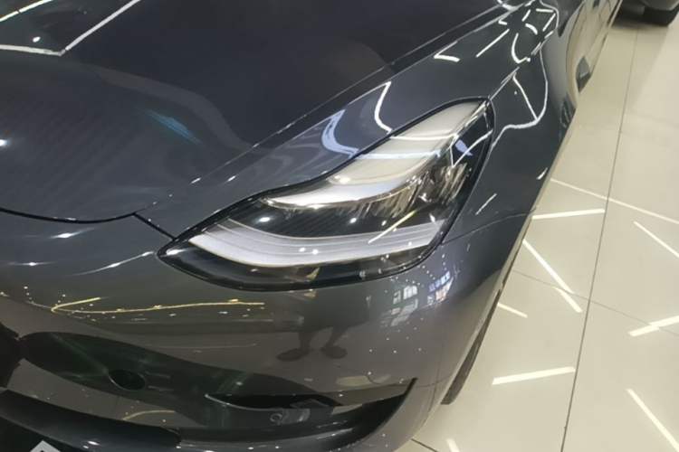 Used Tesla Model 3 2020 Revised Version Standard Range Rear-Wheel Drive – Upgraded Edition Left Front Headlight