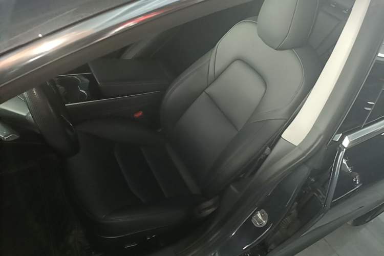 Used Tesla Model 3 2020 Revised Version Standard Range Rear-Wheel Drive – Upgraded Edition Left Front Seat