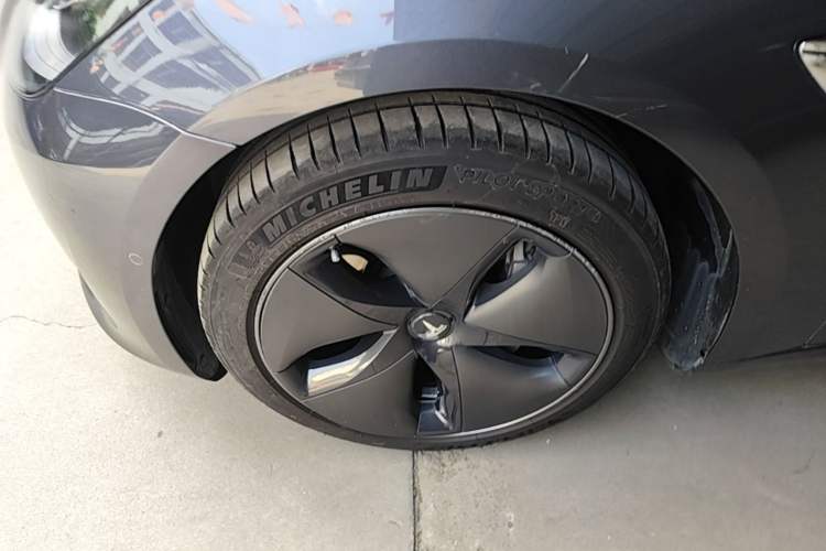 Used Tesla Model 3 2020 Standard Range Rear-Wheel Drive Upgraded Version Left Front Wheel Hub