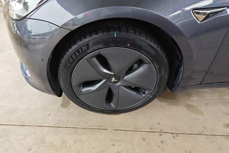 Used Tesla Model 3 2020 Standard Range Rear-Wheel Drive Upgraded Version Left Front Wheel Hub