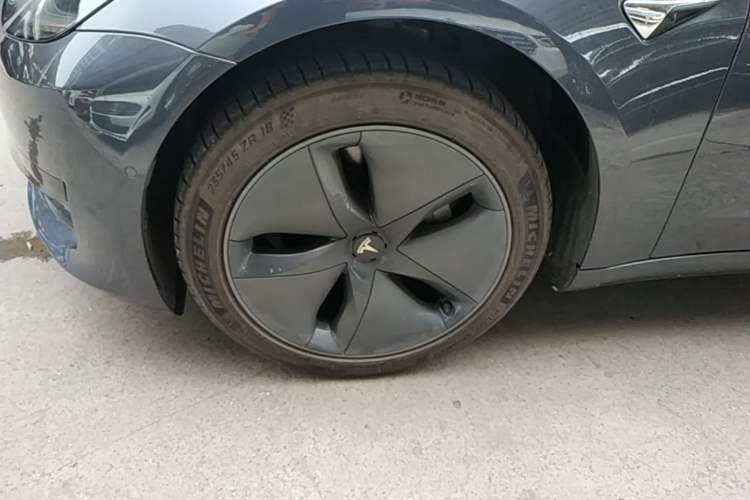 Used Tesla Model 3 2020 Standard Range Rear-Wheel Drive Upgraded Version Left Front Wheel Hub