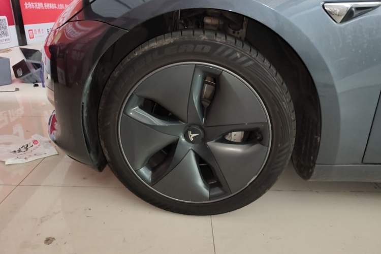 Used Tesla Model 3 2020 Refreshed Version Long-Range Rear-Wheel Drive Left Front Wheel Hub