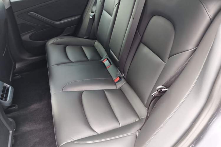 Used Tesla Model 3 2020 Refreshed Version Long-Range Rear-Wheel Drive Left Rear Seat