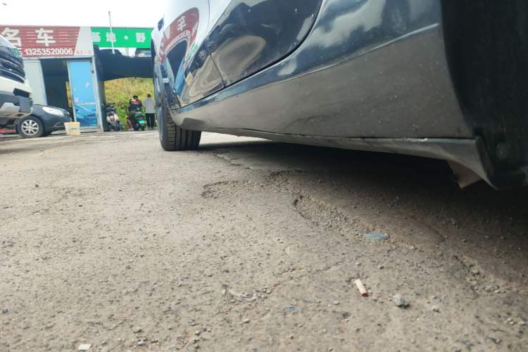 Used Tesla Model 3 2020 Refreshed Version Long-Range Rear-Wheel Drive Left Side Sill