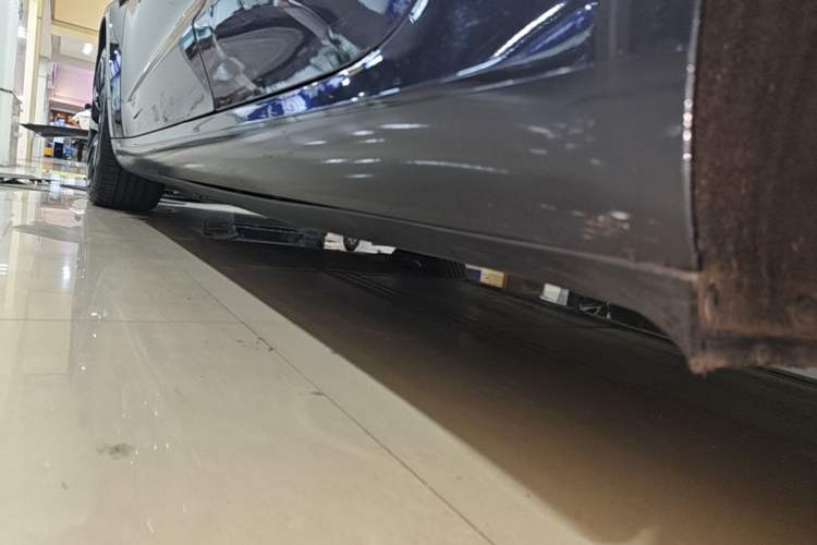 Used Tesla Model 3 2020 Revised Version Standard Range Rear-Wheel Drive – Upgraded Edition Left Side Sill