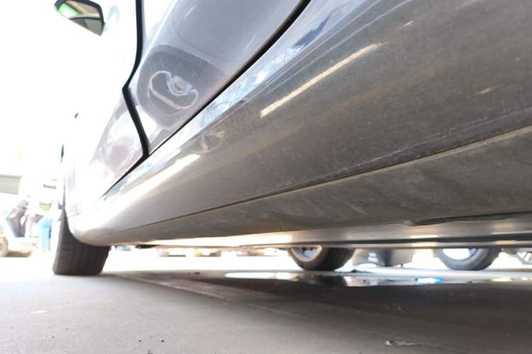 Used Tesla Model 3 2020 Refreshed Version Long-Range Rear-Wheel Drive Left Side Sill