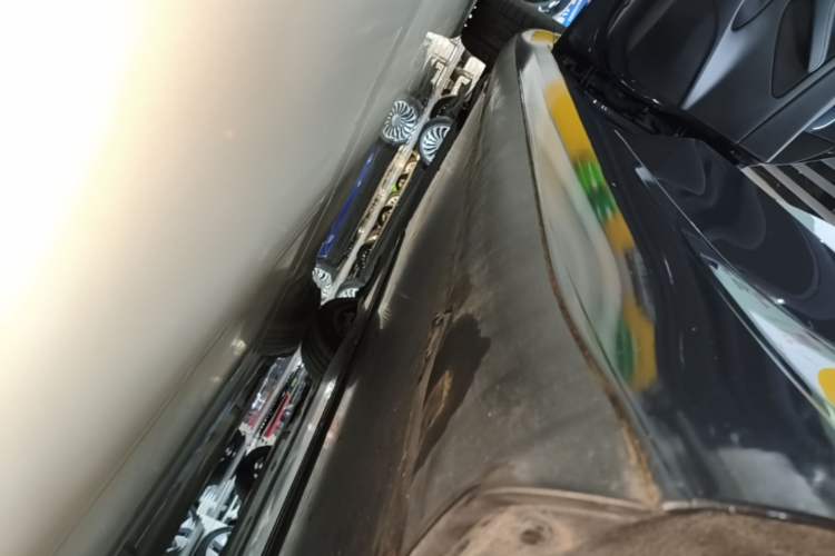 Used Tesla Model 3 2020 Standard Range Rear-Wheel Drive Upgraded Version Left Side Sill