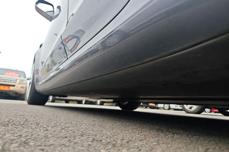 Used Tesla Model 3 2020 Standard Range Rear-Wheel Drive Upgraded Version Left Side Sill