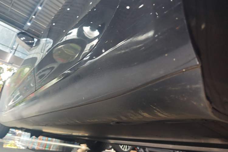 Used Tesla Model 3 2020 Standard Range Rear-Wheel Drive Upgraded Version Left Side Sill