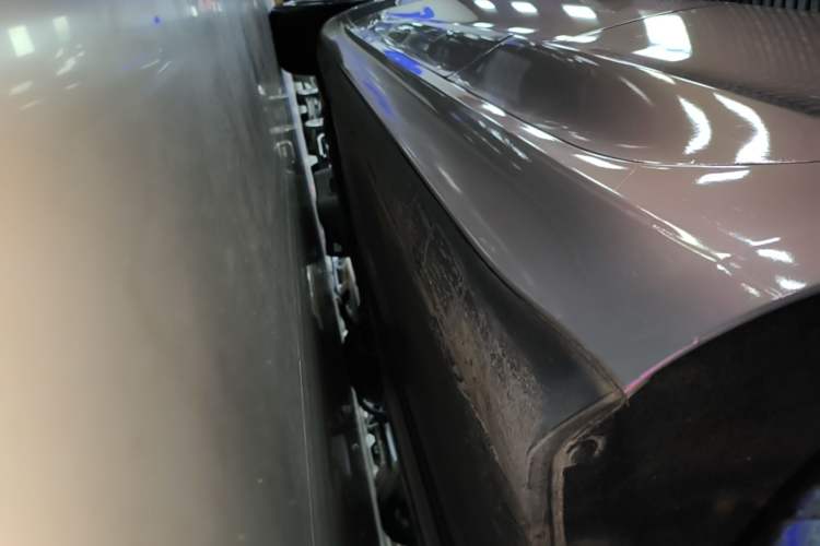 Used Tesla Model 3 2020 Revised Version Standard Range Rear-Wheel Drive – Upgraded Edition Left Side Sill