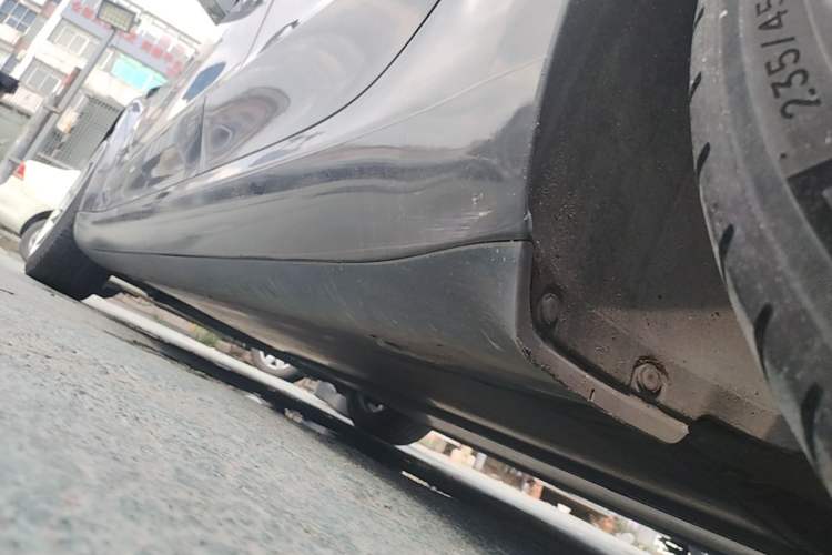 Used Tesla Model 3 2020 Standard Range Rear-Wheel Drive Upgraded Version Left Side Sill