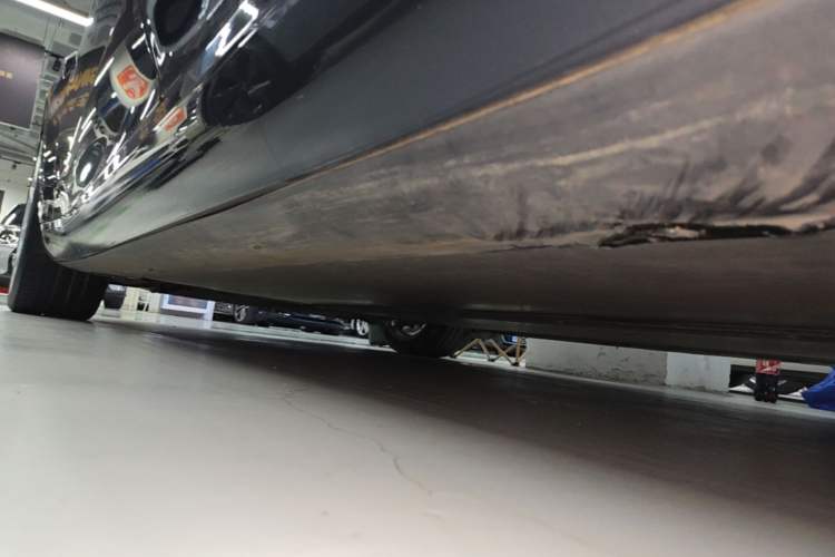 Used Tesla Model 3 2020 Refreshed Version Long-Range Rear-Wheel Drive Left Side Sill