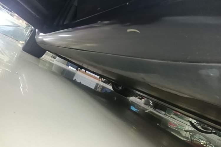 Used Tesla Model 3 2020 Revised Version Standard Range Rear-Wheel Drive – Upgraded Edition Left Side Sill