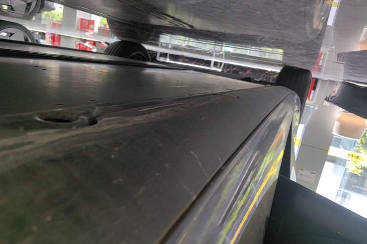 Used Tesla Model 3 2020 Refreshed Version Long-Range Rear-Wheel Drive Left Side Sill