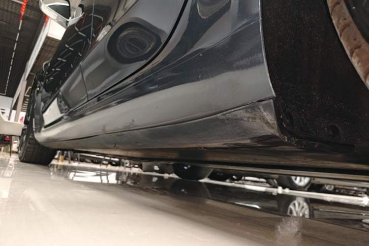 Used Tesla Model 3 2020 Revised Version Standard Range Rear-Wheel Drive – Upgraded Edition Left Side Sill