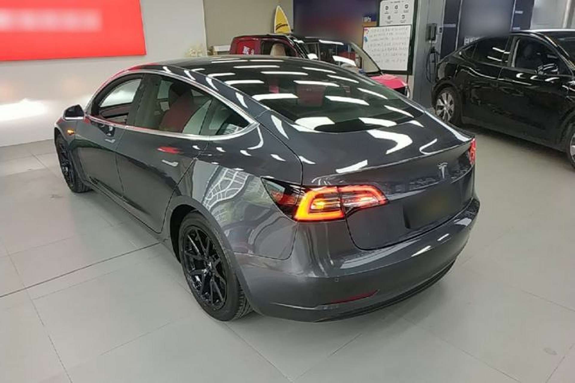 Used Tesla Model 3 2020 Refreshed Version Long-Range Rear-Wheel Drive Rear Left 45 Deg