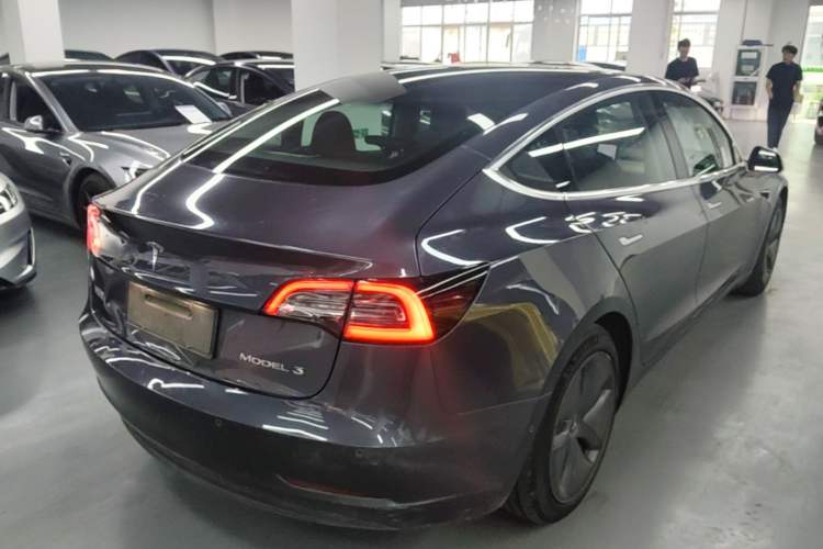 Used Tesla Model 3 2020 Refreshed Version Long-Range Rear-Wheel Drive Rear Right 45 Deg
