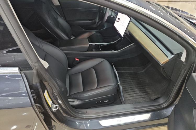 Used Tesla Model 3 2020 Revised Version Standard Range Rear-Wheel Drive – Upgraded Edition Right Front Seat