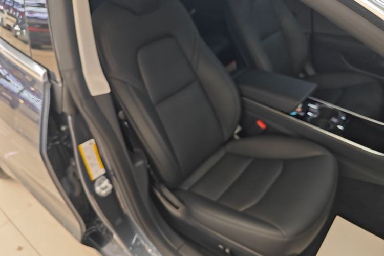 Used Tesla Model 3 2020 Revised Version Standard Range Rear-Wheel Drive – Upgraded Edition Right Front Seat