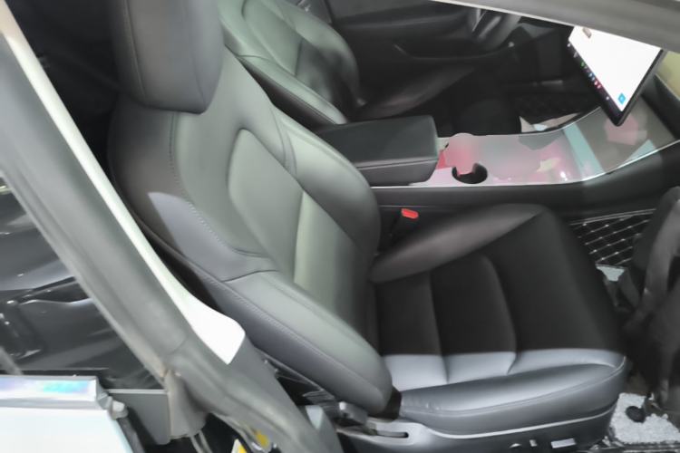 Used Tesla Model 3 2020 Revised Version Standard Range Rear-Wheel Drive – Upgraded Edition Right Front Seat
