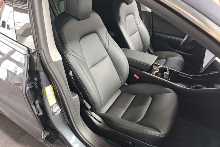 Used Tesla Model 3 2020 Standard Range Rear-Wheel Drive Upgraded Version Right Front Seat